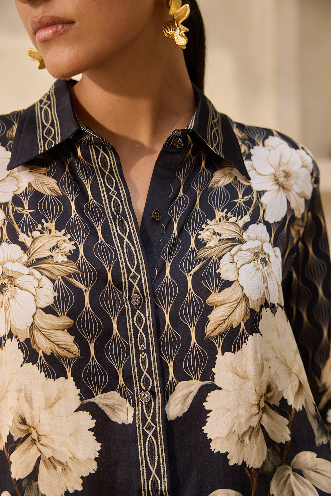 NOIR GEO FLORAL SHIRT