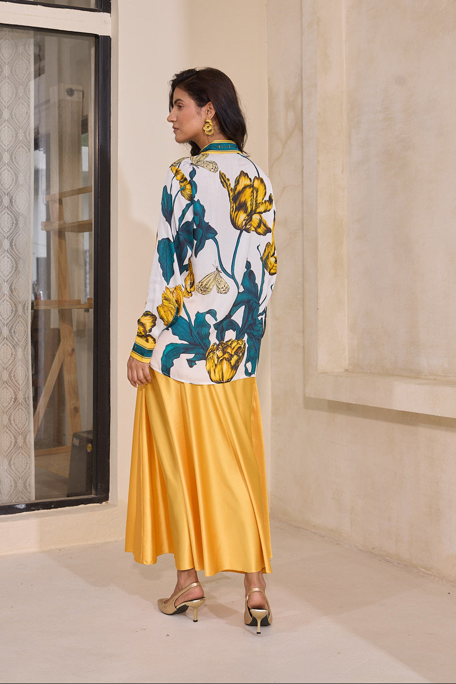 AMBER TULIP SHIRT