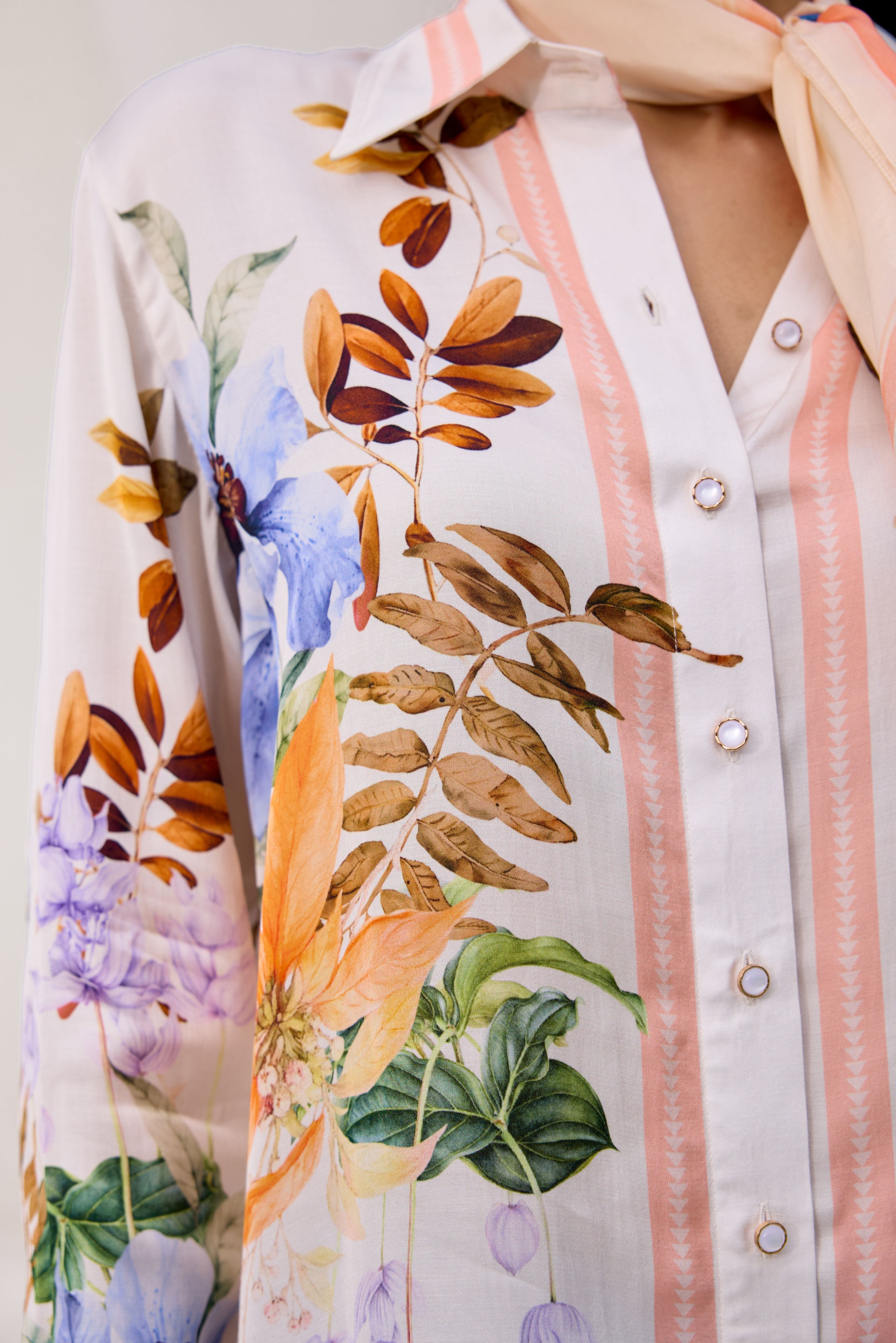 CORAL DREAM FLORAL SHIRT